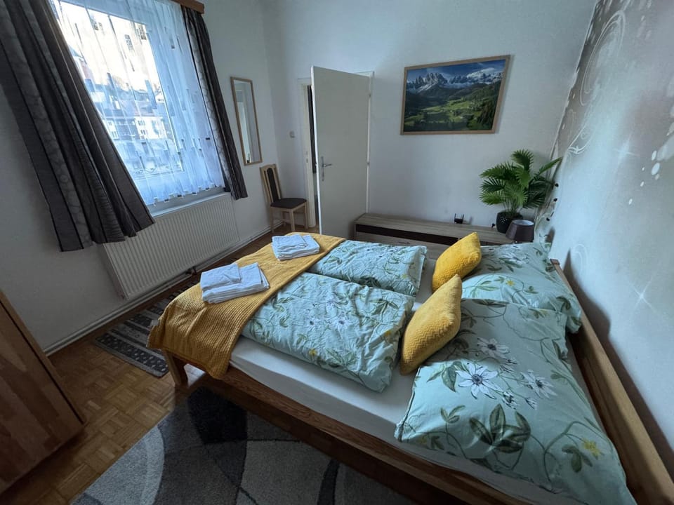 Park apartman Kertes ház a park mellett gyönyörű kilátással Dog friendly garden house with a wonderful view next to the park Apartment in Carinthia, Austria