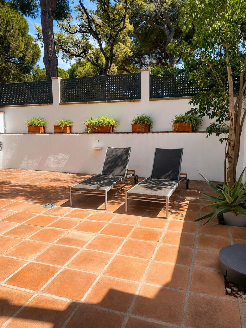 Casa Elviria con gran piscina comunitaria, WI-FI y aire acondicionado a 1 kilometro de la playa House in Marbella