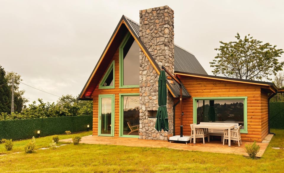 Property building, Patio, Garden