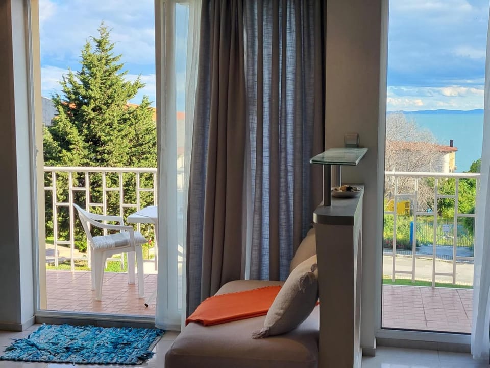 Апартамент МАРЕА Apartment in Burgas Province