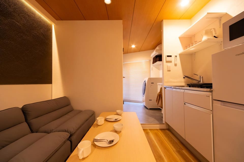 Kitchen or kitchenette, Photo of the whole room, Seating area, Dining area