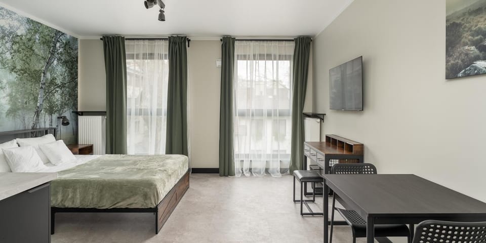 Seating area, Bedroom