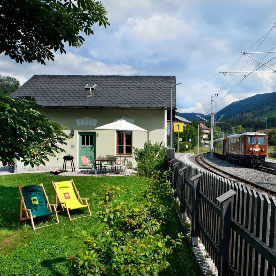 Property building, Garden, Sauna