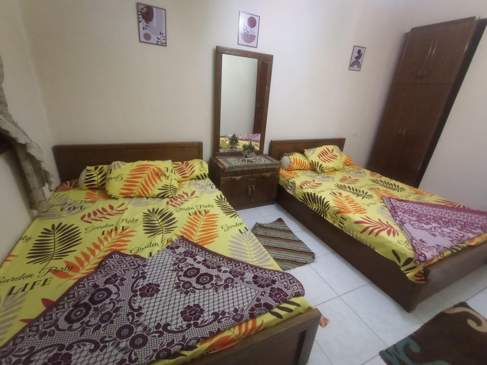 شاليه للايجار اليومى فى مارينا 4 غرفتين و2 حمام 3 صف بحيره Apartment in Egypt