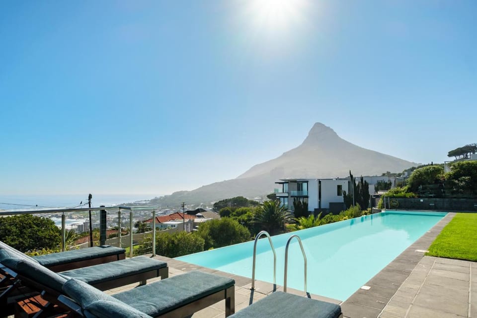 Mountain view, Swimming pool, sunbed