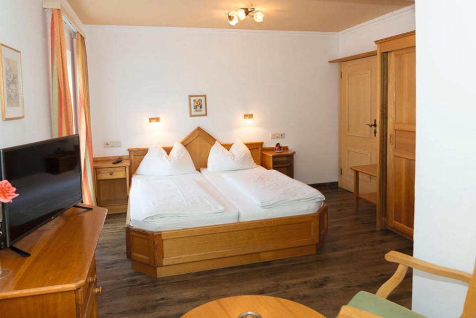 Haus Hubertus by Summit Travel Apartment hotel in Salzburgerland