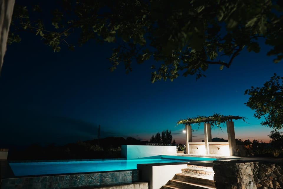 Night, Natural landscape, View (from property/room), Balcony/Terrace, Pool view, Swimming pool