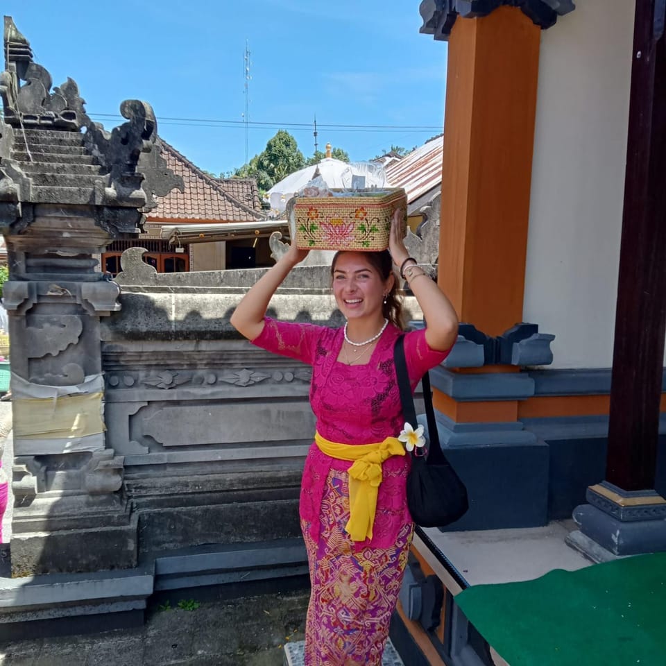 PONDOK KAK SEKEH Special guesthouse and stay in pure Balinese compound Bed and Breakfast in Bali