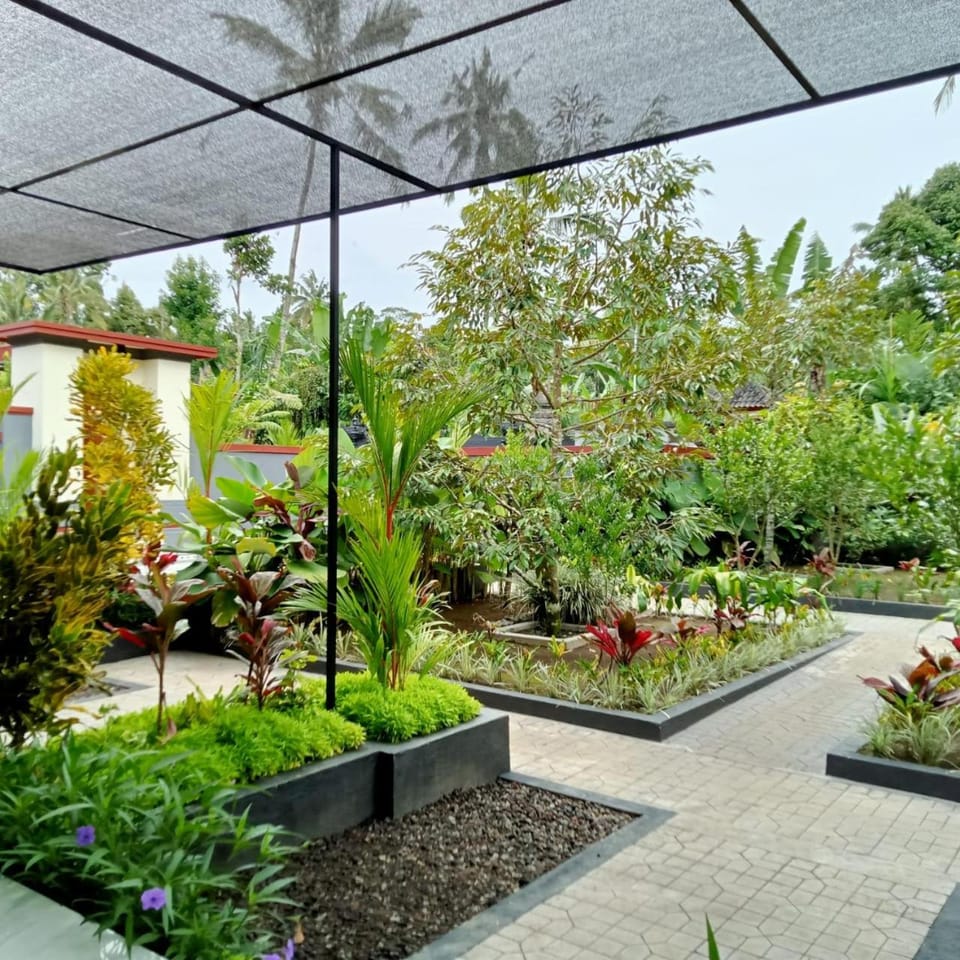 Property building, Garden view