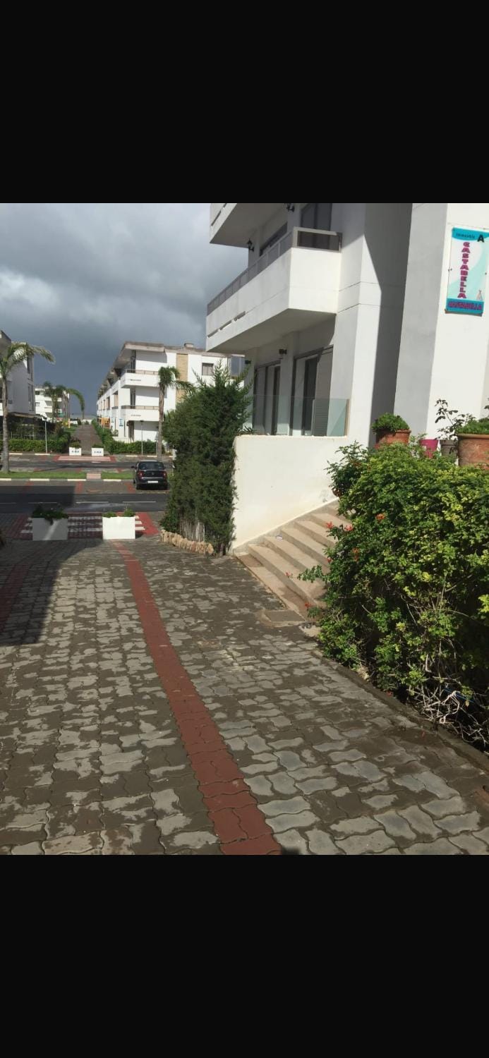 Property building, Street view, Parking