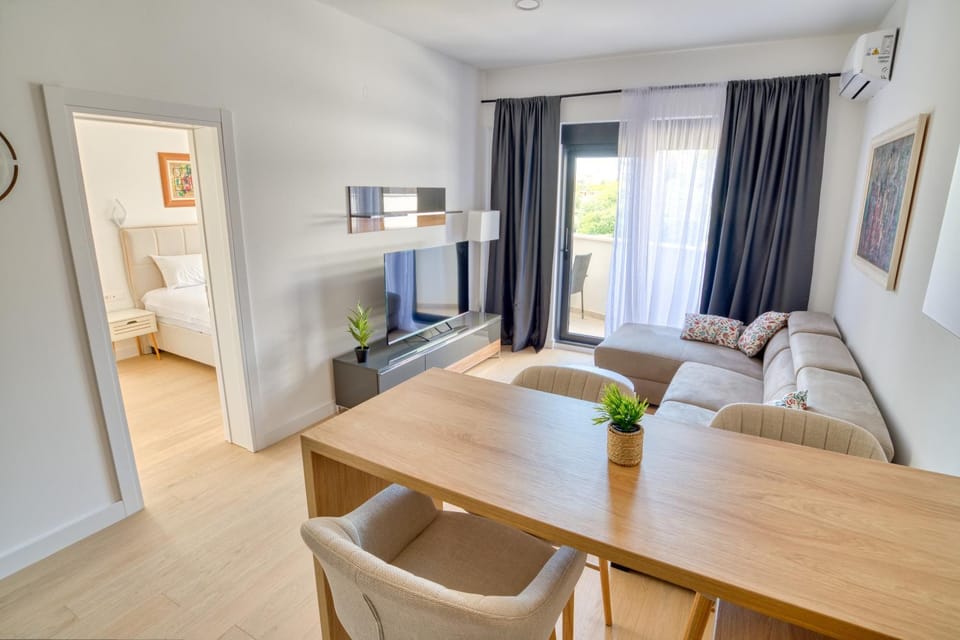 Twin Towers LT Luxury Apartment in Budva Municipality