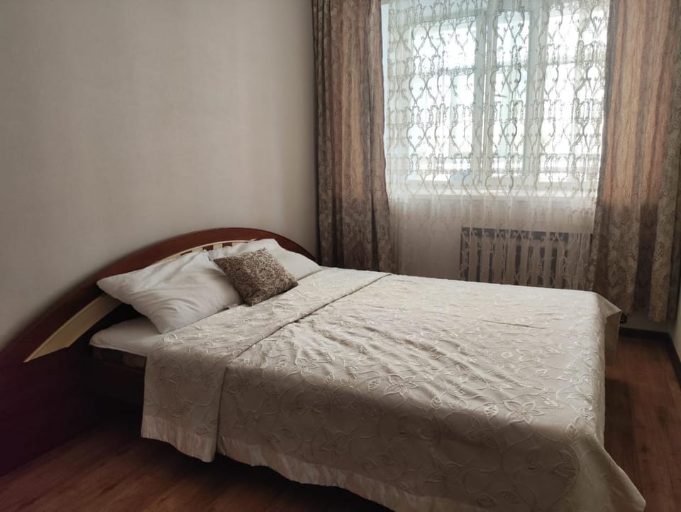 2х комнатные апартаменты в старом центре Астаны Apartment in Kazakhstan