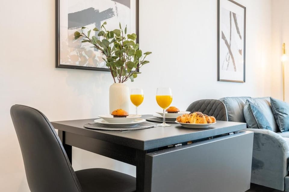 Waterside - Free Parking - WIFI - Great Location Apartment in Cardiff