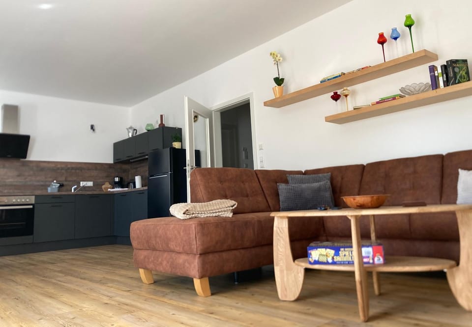 Kitchen or kitchenette, Living room, Seating area, stove