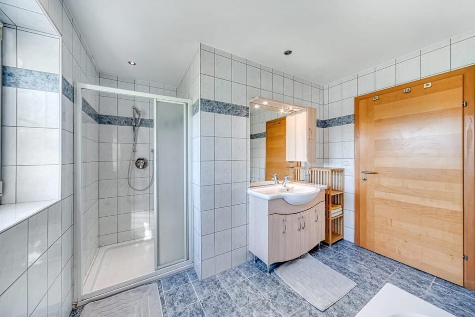 Bathroom, Living room