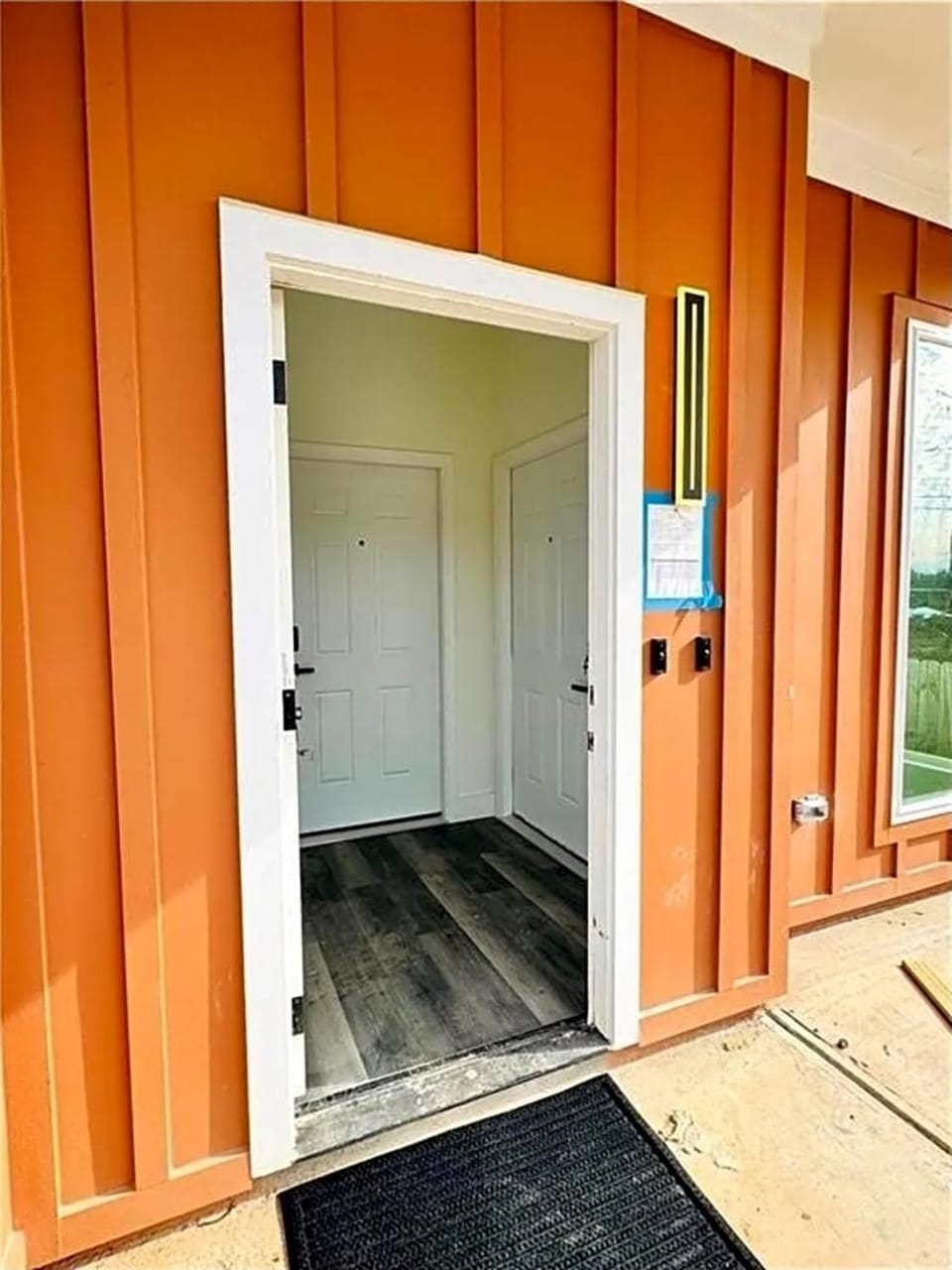 Brand New 3-Bedroom Duplex in Perfect Location Between Downtown Atlanta & Airport Apartment in Atlanta