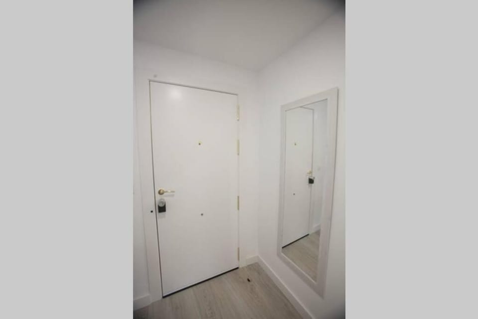 Gijón. Playa del Arbeyal. Altura. A estrenar. Apartment in Gijón