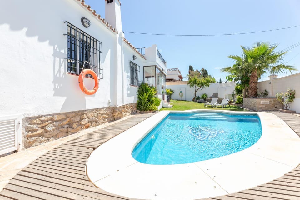 Day, Garden, Garden, Solarium, Balcony/Terrace, Pool view, Swimming pool, Swimming pool