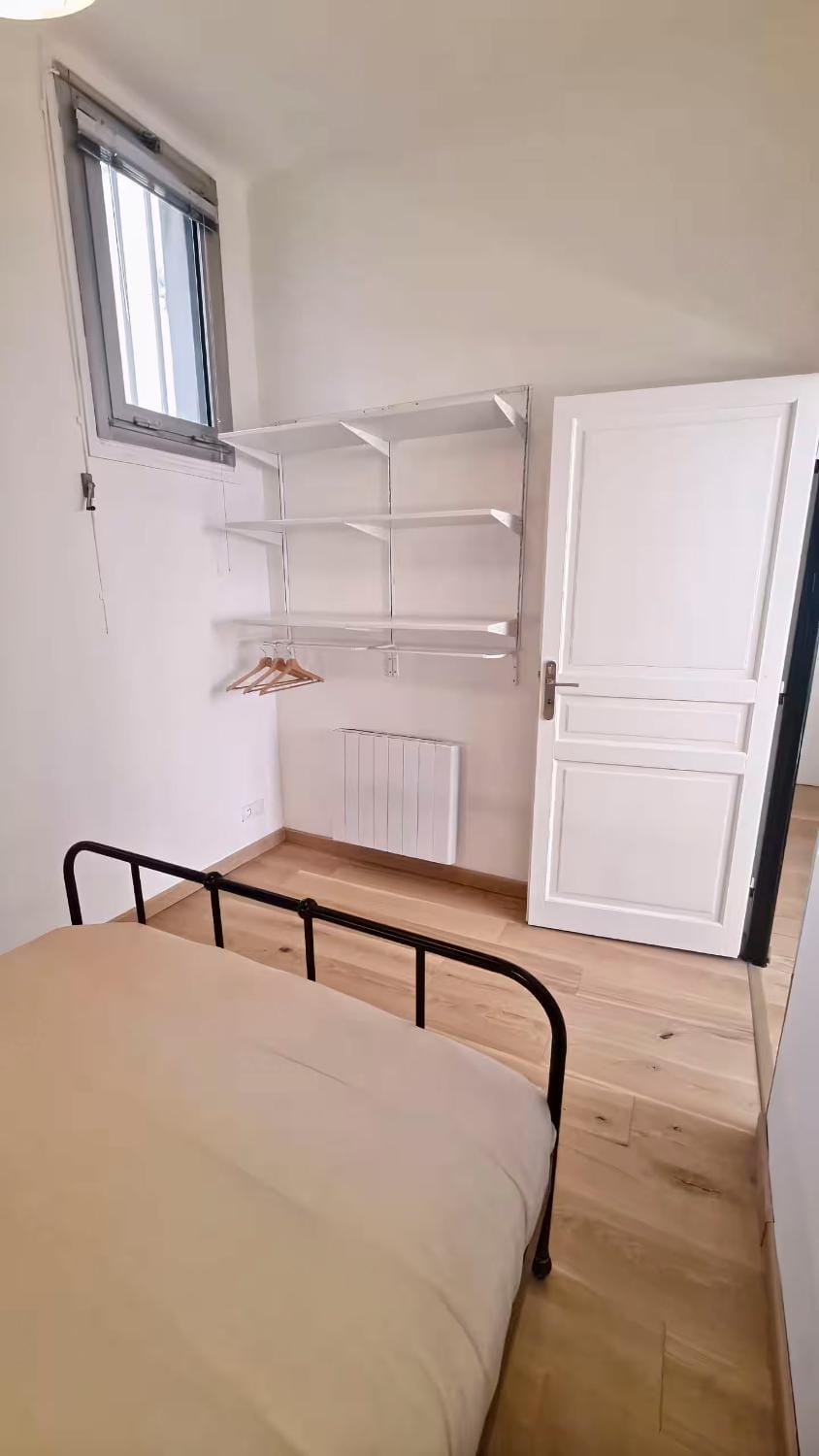 Bed, Photo of the whole room, Bedroom, wardrobe
