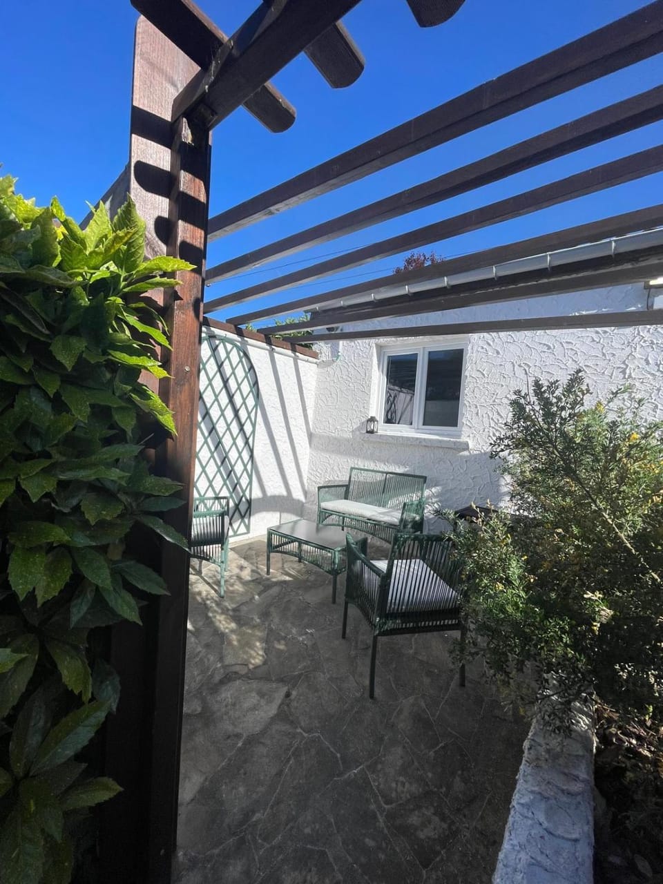Patio, Garden view