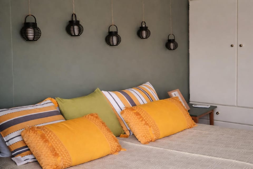 Bedroom, air conditioner