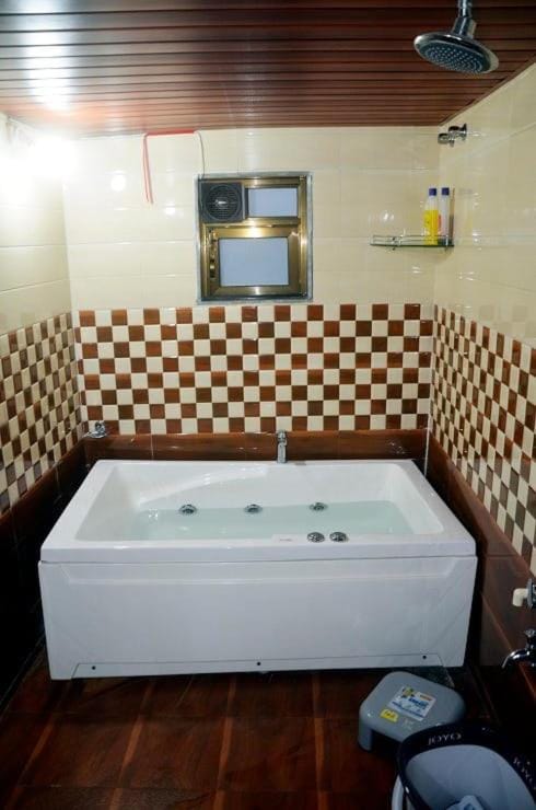 Appa's Rain Hill Villa Villa in Thane