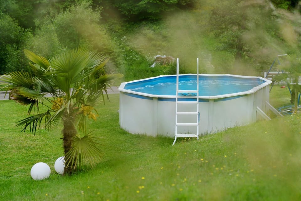 Property building, Swimming pool