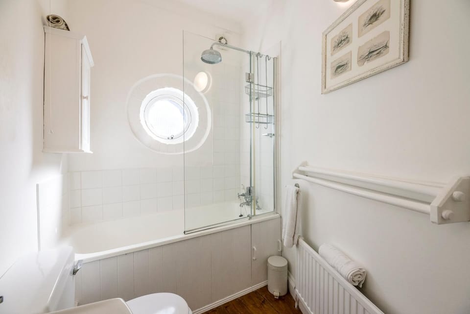 La Ronessa, Aldeburgh House in Aldeburgh