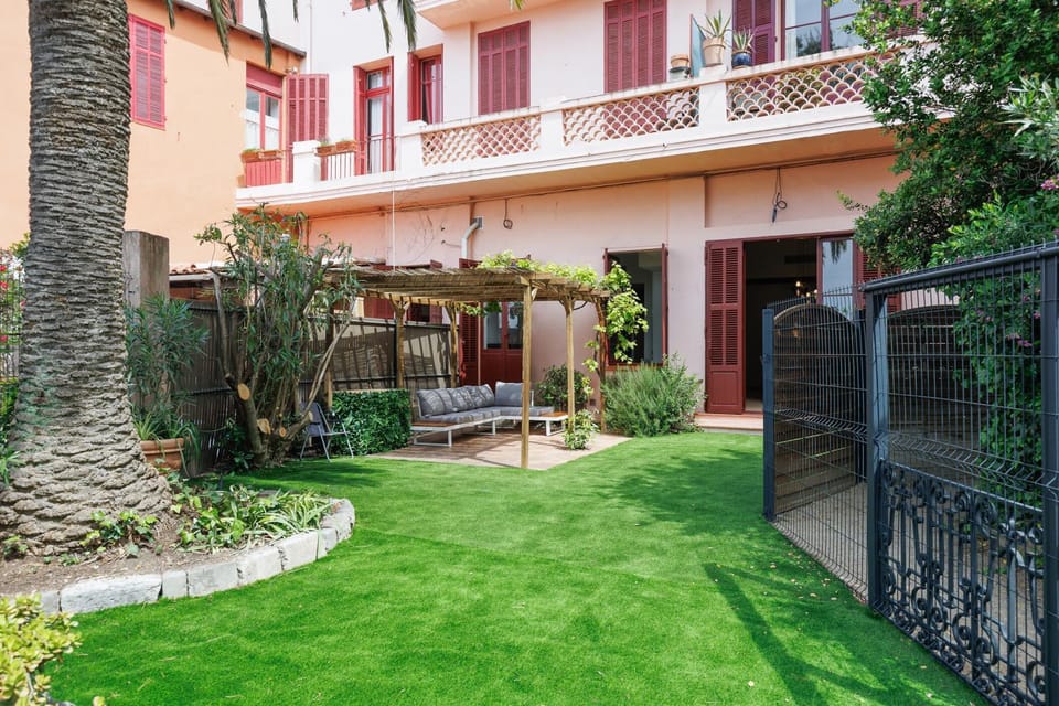 Le RETRO RARE-Superbe appt Suquet, jardin,6p,200m Croisette Apartment in Cannes