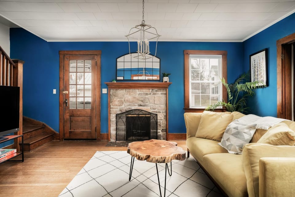 The Blue Pearl by Zen Living House in Luray