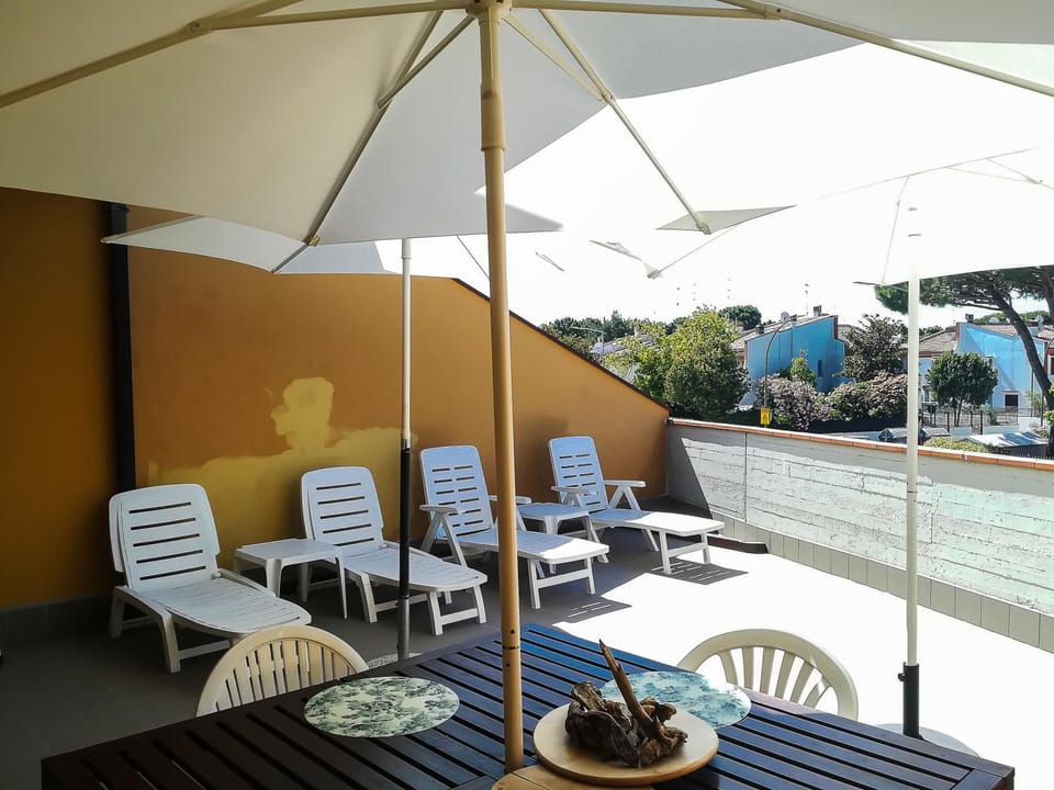 Balcony/Terrace, Breakfast