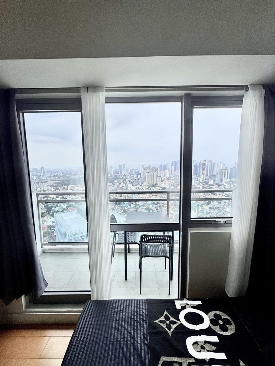 Balcony/Terrace, City view