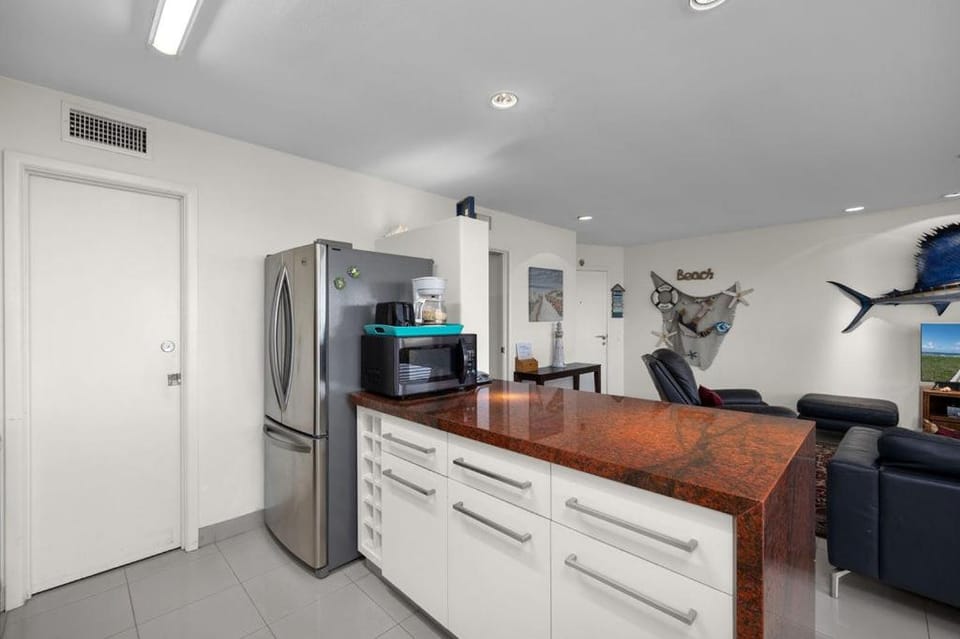 Beachfront by South Padre Resort Rentals Apartment in South Padre Island