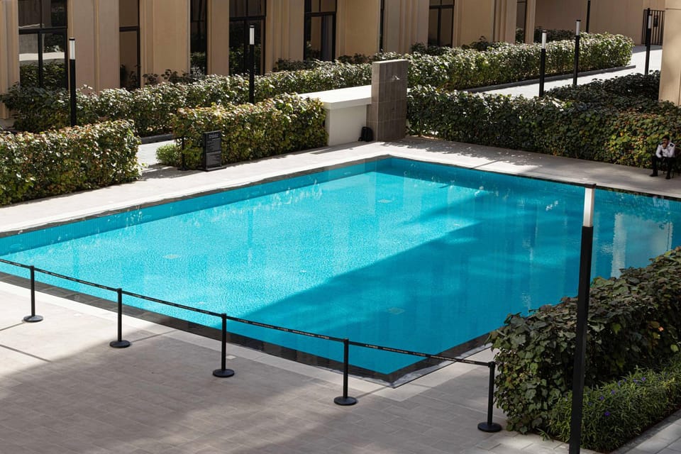 Private Luxury Home Sleeps 3 Pool Access Apartment in Al Sharjah
