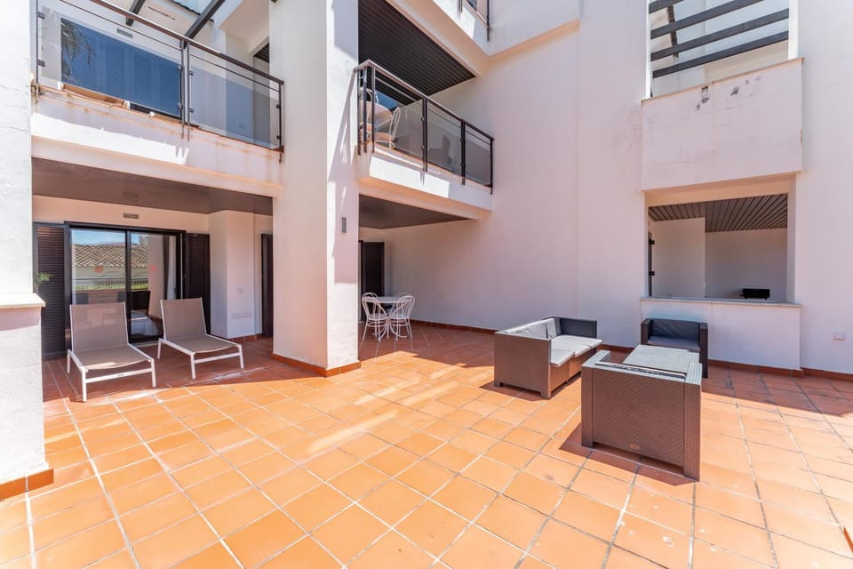 Patio, Day, Garden, Solarium, View (from property/room), Balcony/Terrace, Balcony/Terrace, Dining area, sunbed
