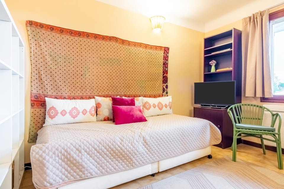 Property building, Living room, Bedroom