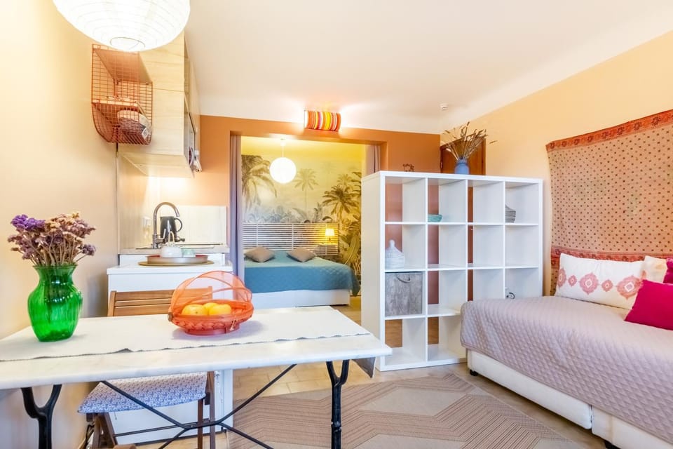 Property building, Living room