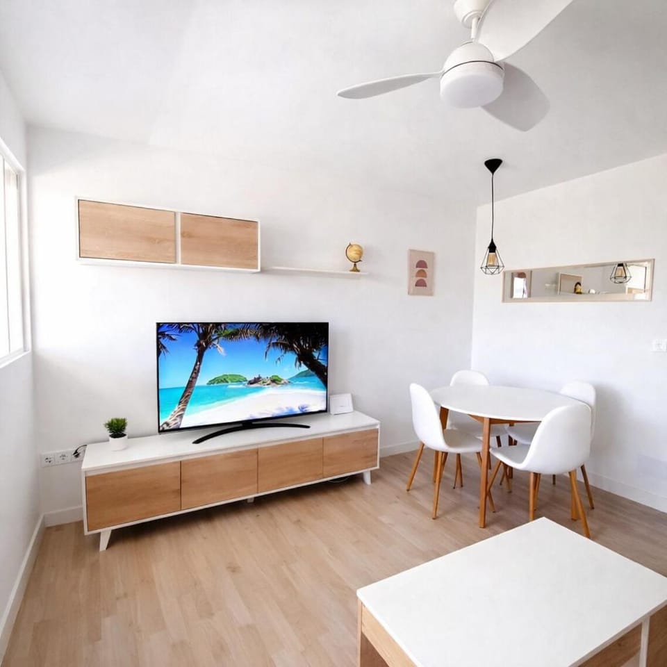 TV and multimedia, Seating area