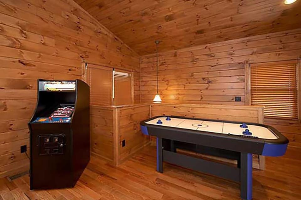 Magic Moments by Venture Smoky Mountains House in Gatlinburg