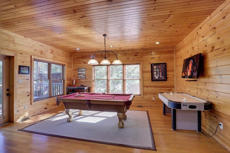 Mountain Therapy by Venture Smoky Mountains House in Gatlinburg