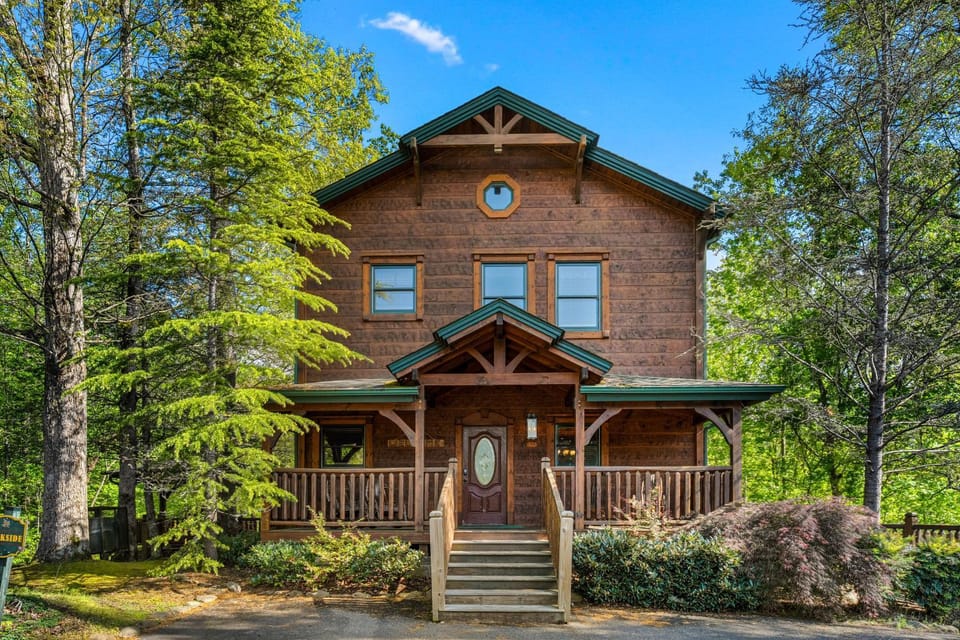 Parkside by Venture Smoky Mountains House in Sevier County