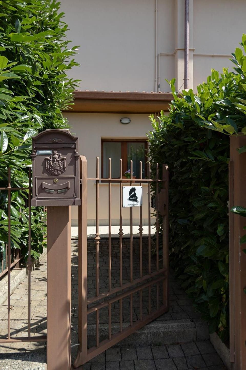 Property building, Garden, Street view