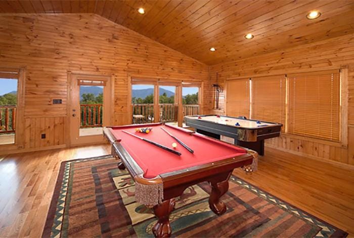 Pinnacle View by Venture Smoky Mountains House in Gatlinburg