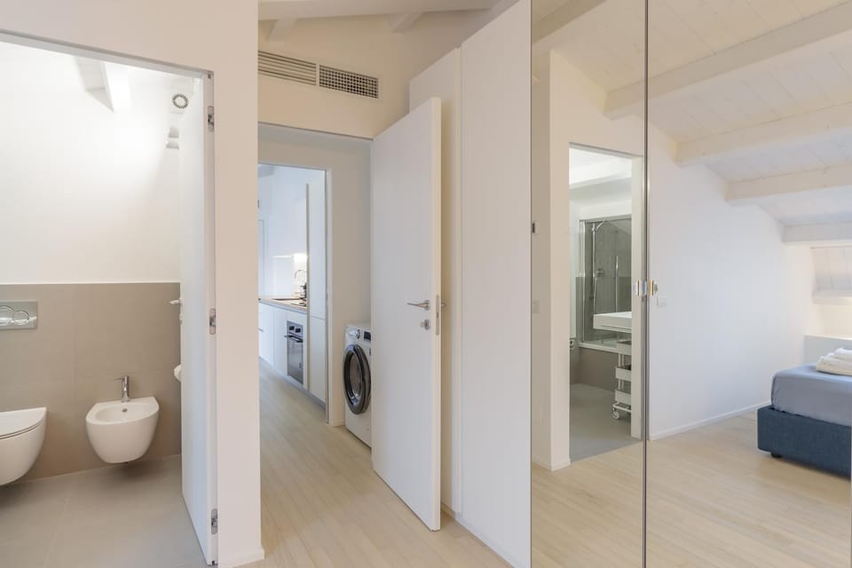 Toilet, Bathroom, Photo of the whole room