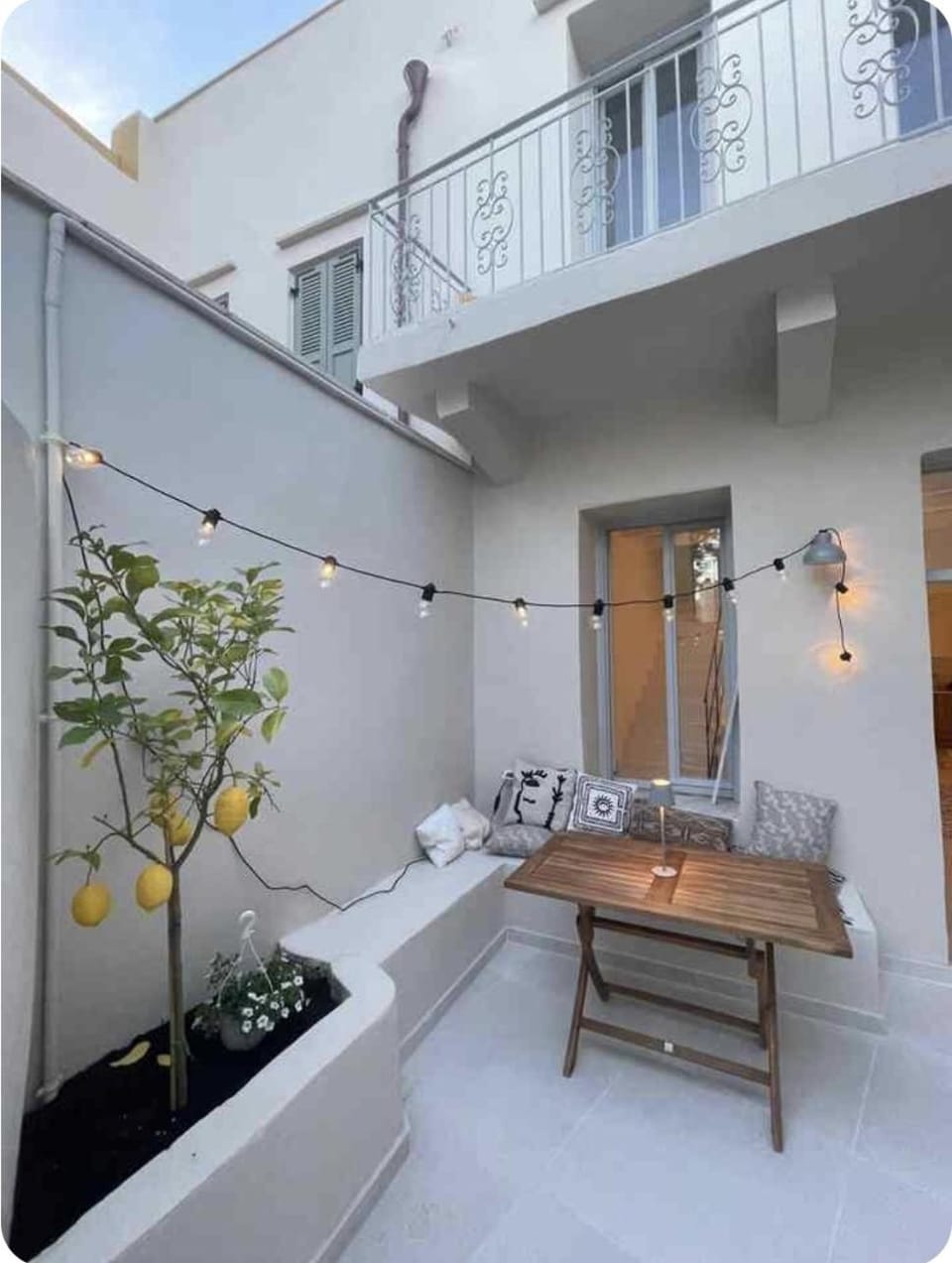 Filoi Rooftop Boutique House,5pax Villa in Chania