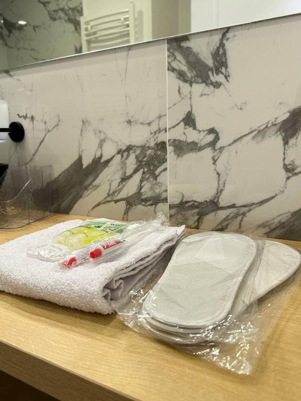 Bathroom, towels