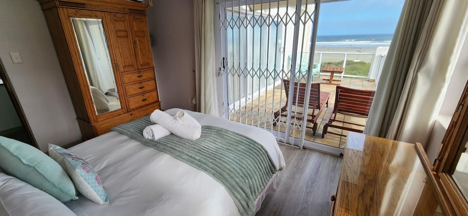 Beach, Bedroom, Sea view