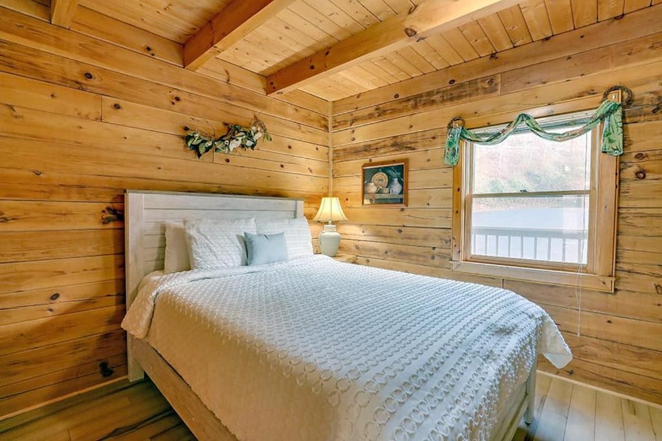 Ponderosa by Venture Smoky Mountains House in Sevier County