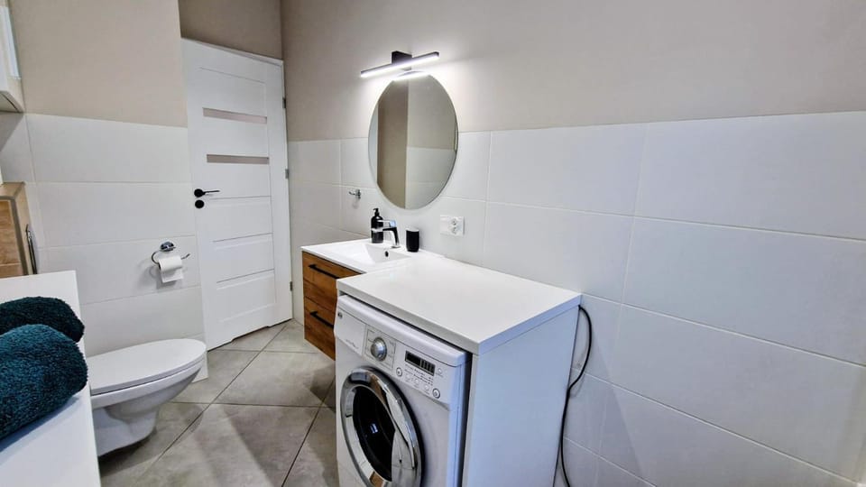 Toilet, Bathroom, washing machine, dryer