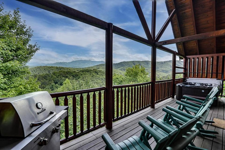 Smoky View Cabin by Venture Smoky Mountains Cabin in Sevier County